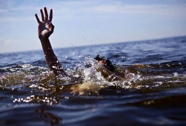 غرق شدن آقا ۳۰ ساله در ساحل حریره کیش