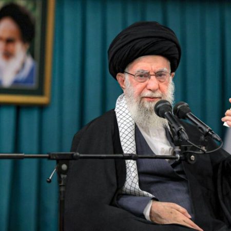 رهبر معظم انقلاب