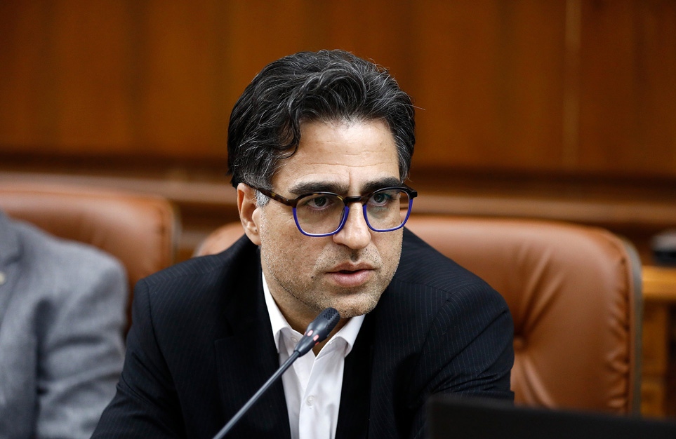 معاون اقتصادی به سامانه ۱۲۴ می‌آید