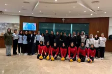 مسابقات واترپلو دختران در کیش به مناسبت هفته تربیت بدنی و ورزش برگزار شد