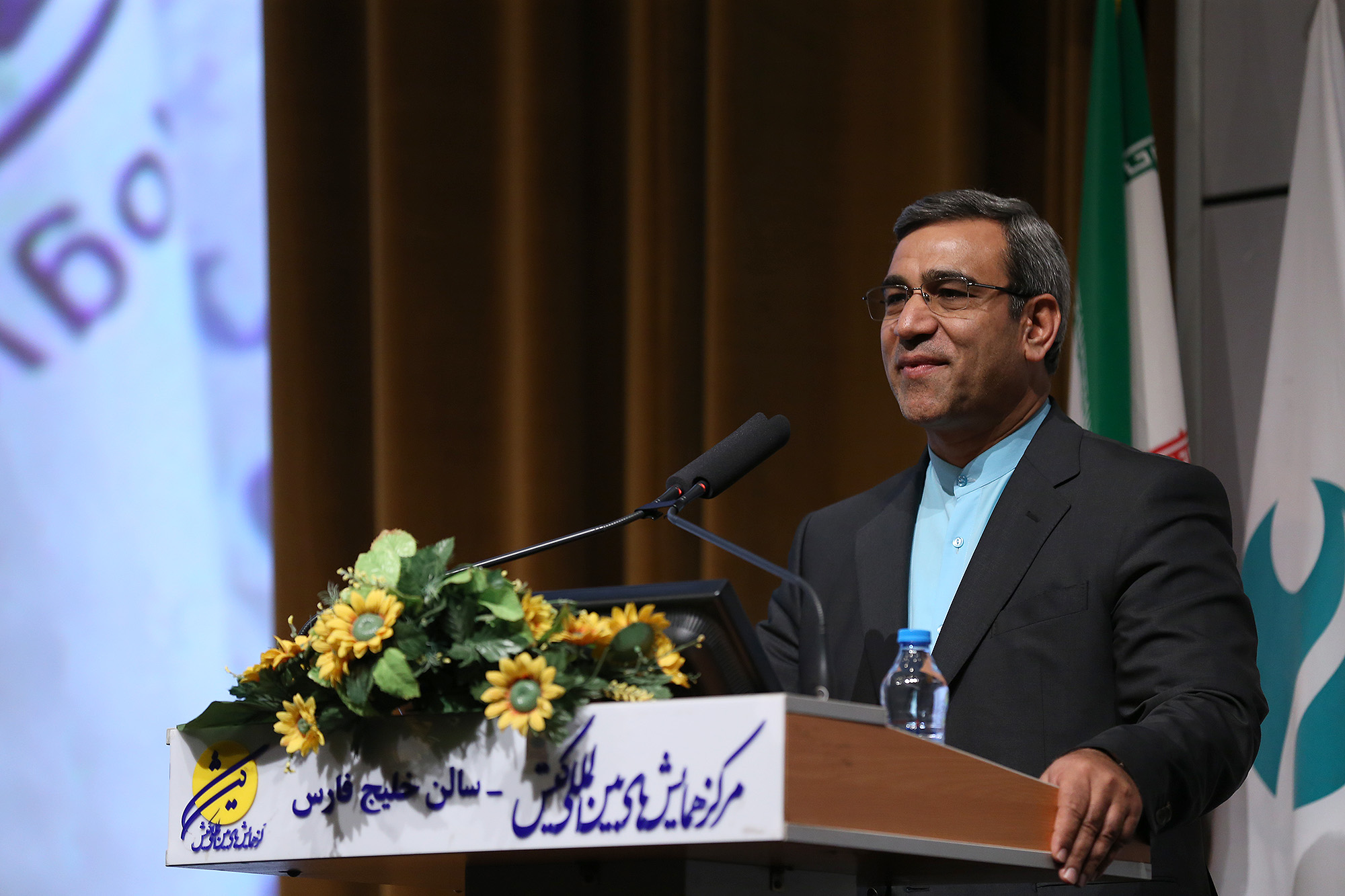 اعلام آمادگی سازمان منطقه آزاد کیش برای میزبانی دائمی از مسابقات ربوکاپ