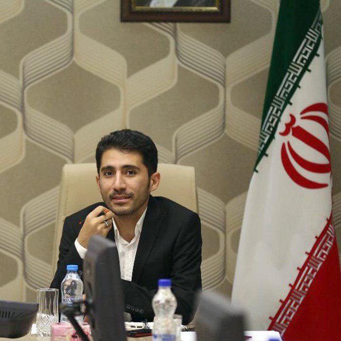 دیدار مسئول بسیج دانشجویی جزیره کیش با رئیس قوه قضائیه کشور