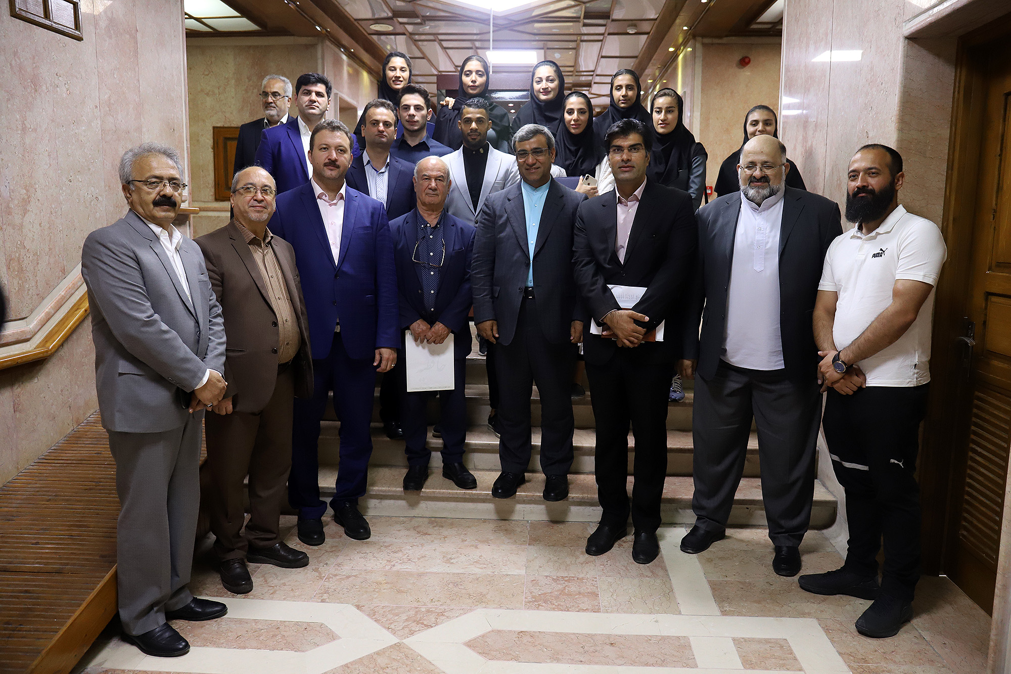 گزارش تصویری / مراسم تقدیر از ورزشکاران ملی جزیره کیش
