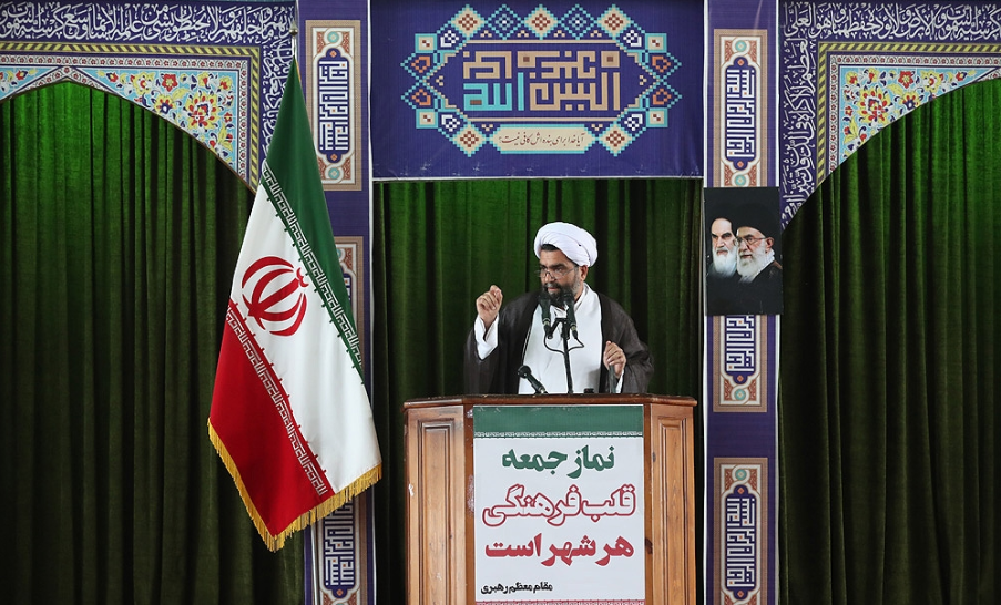 دستگیری سرشبکه آمد نیوز ضربه حیثیتی بزرگی به دشمنان بود/ مناطق محرومی در جزیره وجود دارد که قلب انسان را به درد می آورد