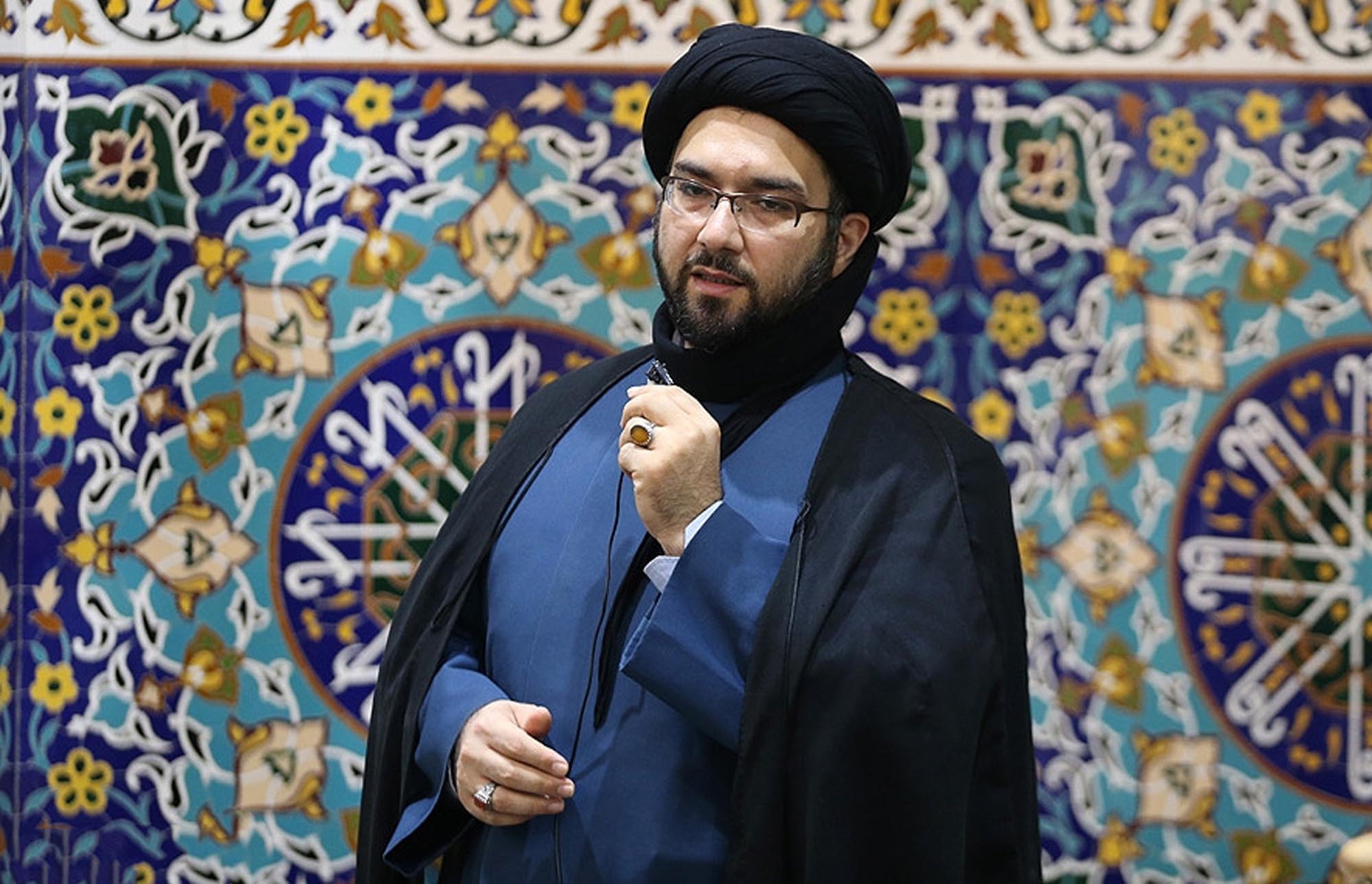 امام جمعه موقت جزیره کیش بر اثر ابتلا به بیماری کرونا درگذشت