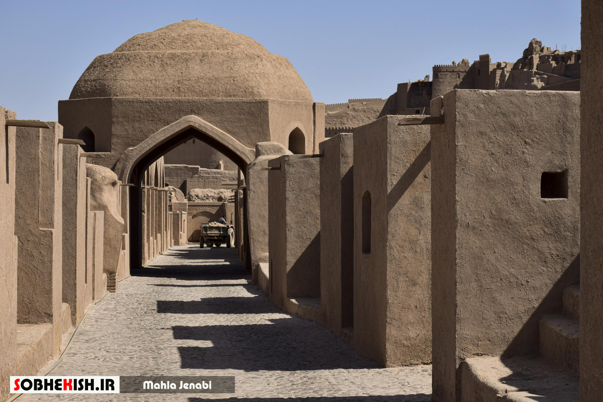 ارگ بم بزرگ ترین سازه خشتی
