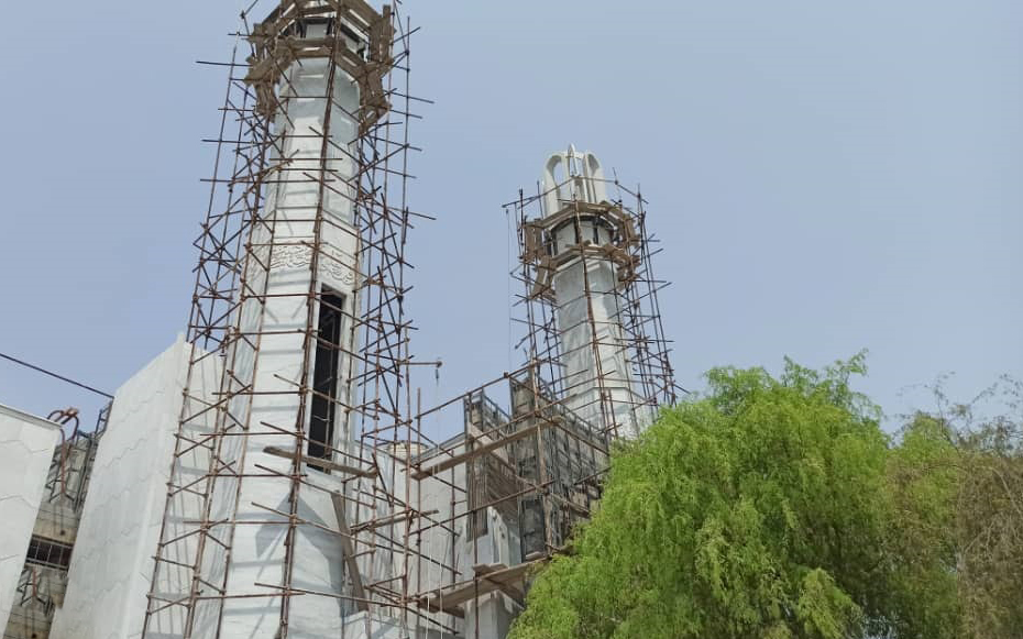 مسجد ثامن الائمه (ع) کیش با 90 درصد پیشرفت فیزیکی