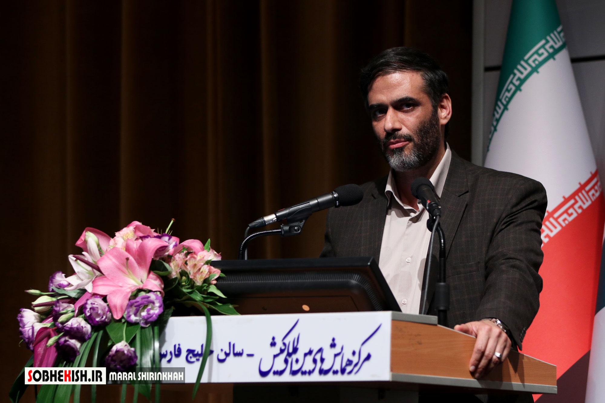 لزوم حرکت شاخصه‌های اقتصادی به سمت منافع ملی