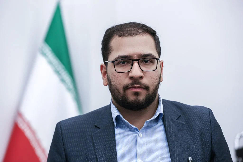 BAHMAN-ABADI.jpg