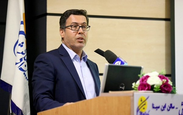 جامعه با اختلال ارتباطی مواجه است.
