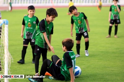 برگزاری فستیوال فوتبال پایه به مناسبت روز جهانی فوتبال در کیش - گزارش تصویری - عکس 19 | پایگاه خبری صبح کیش